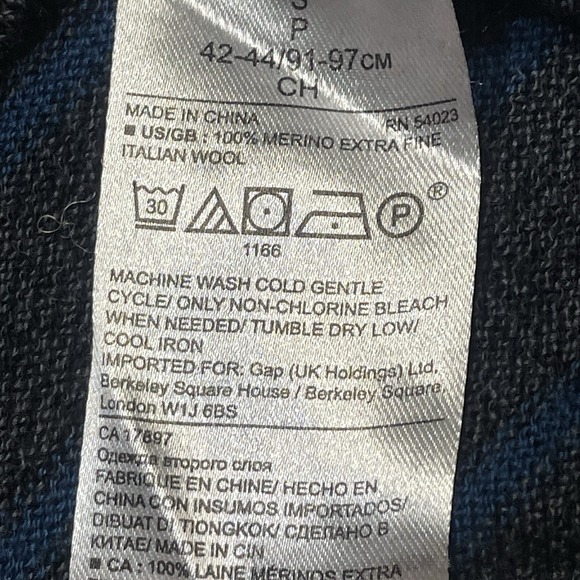 Banana Republic Men's Italian 100% Merino Wool Baruffa Sweater Gray Striped Sz S - Picture 4 of 8